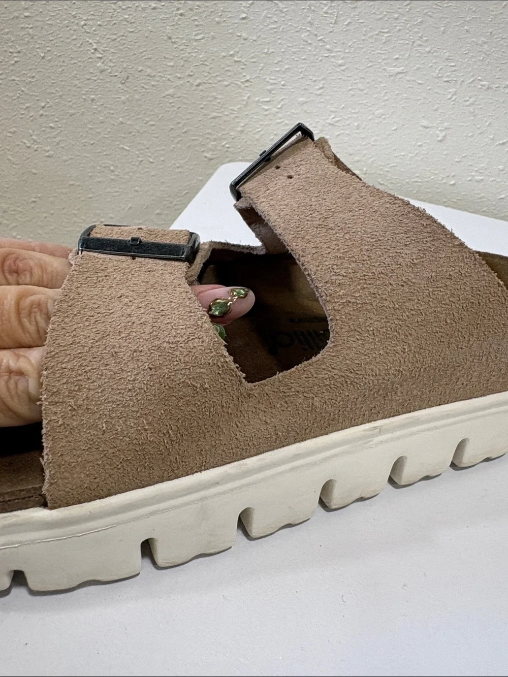 Birkenstock taupe suede
